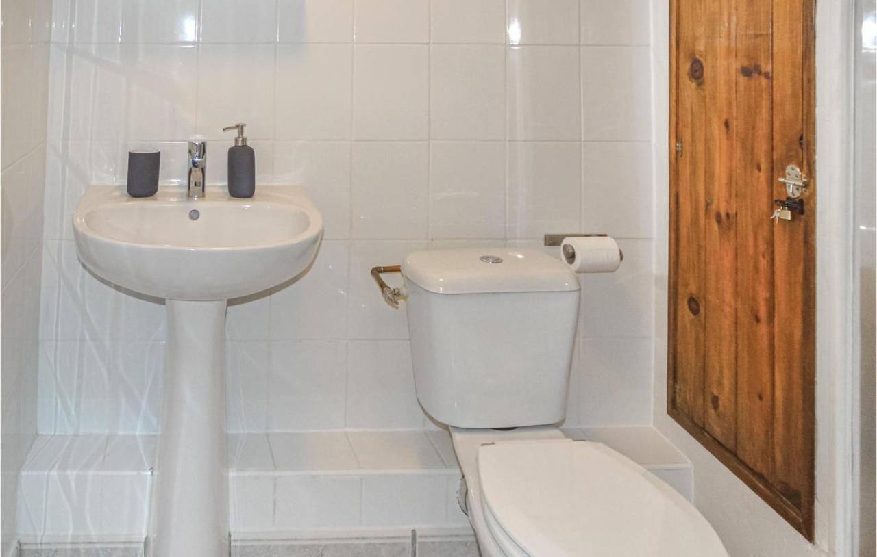 Amazing Home In Fontevraud Labbaye With Wifi Ngoại thất bức ảnh